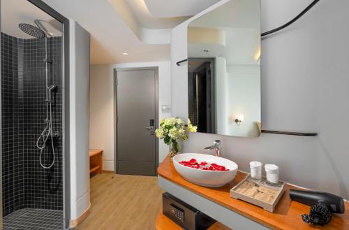 Koupelna v ubytování Seaside Boutique Hotel Nha Trang Beach