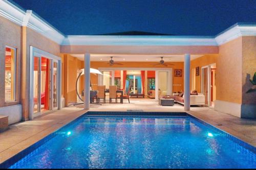 Πισίνα στο ή κοντά στο EPH Exclusive Private Home