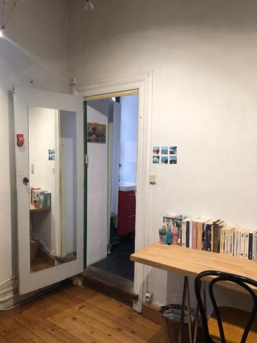 Photo de la galerie de l'établissement rénové, à Nantes