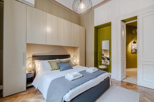 Piazza C Apartment - 2 Bedrooms & 2 Bathrooms photo 18