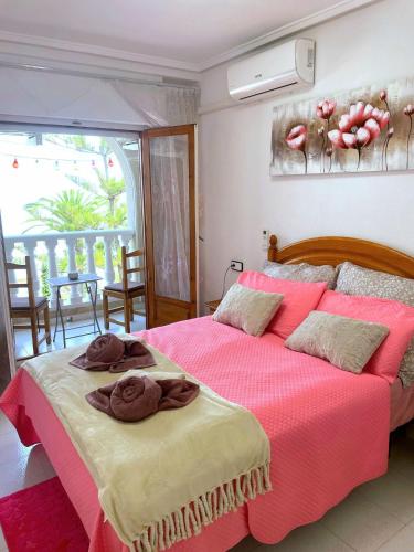 Postel nebo postele na pokoji v ubytování Pritty Apartement Gracia Torrevieja