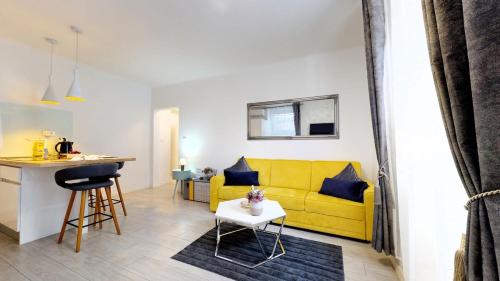 Stylish Nila Apartment in the Heart of Split!