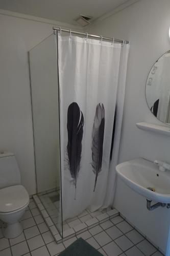 Ένα μπάνιο στο Terndrup Kro og Bed and Breakfast