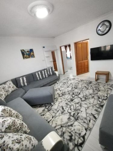 DENİZE 40m DSI TMO Kamp yanı , AİLE İÇİN UYGUN Alkolsüz, 2 klima