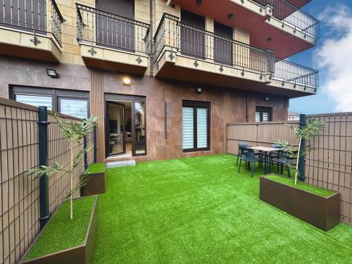 Flower Deluxe Bajo con Jardin 6084