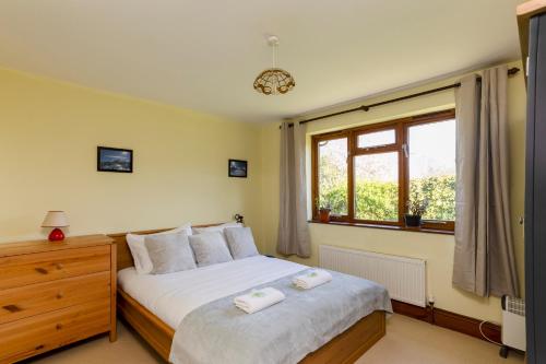Postel nebo postele na pokoji v ubytování Isabella Place in York - 3 Bed Property, 2 Double Beds, 1 Large Double Bed, Ideal for Families