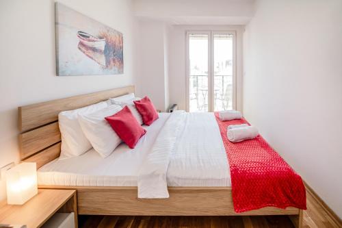 Letto o letti in una camera di Luxury Flat in Ohrid Center Near Lake & Old Town