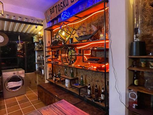 Ένα μπάνιο στο El Rancho de Willy Piscina juegos y BBQ