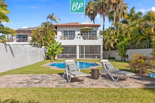 Πισίνα στο ή κοντά στο La Puntilla - Villas with Gated Beach Access