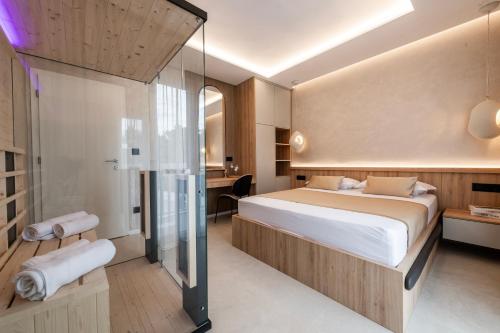 Postel nebo postele na pokoji v ubytování Deluxe Apartment Paula with private Pool and Sauna