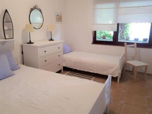Apartments with parking space Baska, Krk - 24201