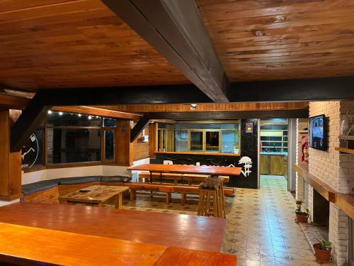 Ein Sitzbereich in der Unterkunft Hostel Bucalemu