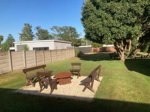 Κήπος έξω από το 9 Ash Street Cessnock