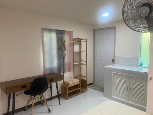 Fotografie z fotogalerie ubytování Aiem-Wilai Guesthouse v destinaci Surat Thani