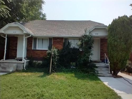 Το κτήριο όπου στεγάζεται  το διαμέρισμα