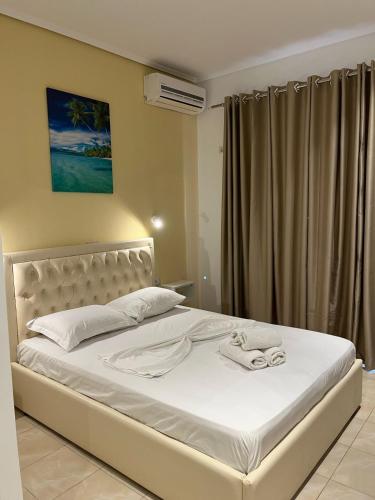 Cama o camas de una habitación en Villa Juli Ksamil