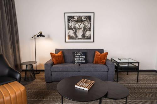 Origin Baton Rouge, a Wyndham Hotelにあるシーティングエリア