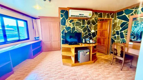 Tiger Loungeにあるテレビまたはエンターテインメントセンター