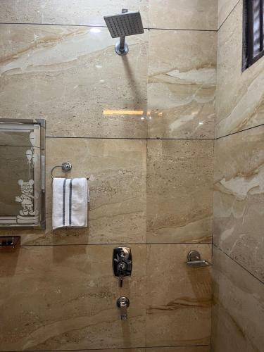 Koupelna v ubytování Hotel Amaresh