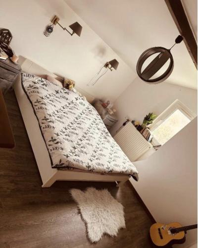 Peaceful Garden Room Near City & Sites