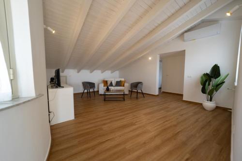 A seating area at San Martino Holiday Apartments