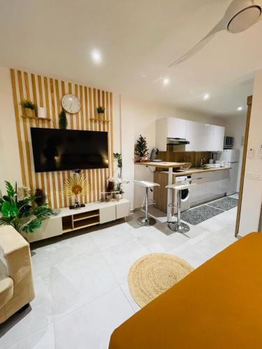 Dapur atau dapur kecil di Hei Studio
