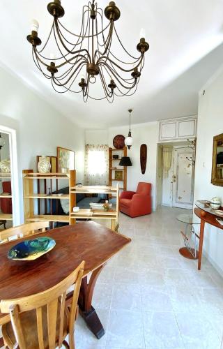 The air suspended apartment