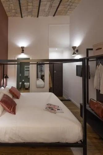 Style & Stone Guest House photo 33