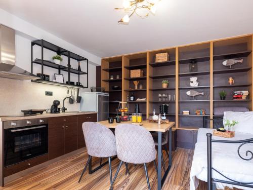 Η κουζίνα ή μικρή κουζίνα στο Cocomelo apts 3 luxury