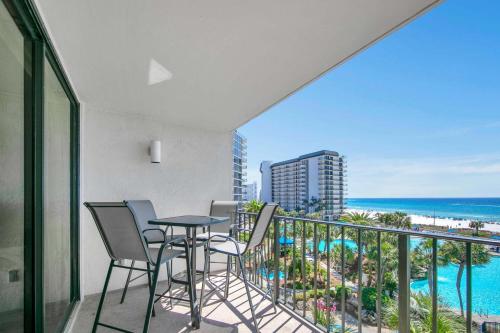 Gallery image of Edgewater Tower 1-411 in Panama City Beach