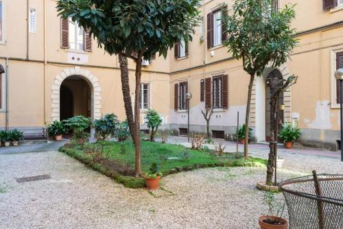 Vatican Home Ottaviano