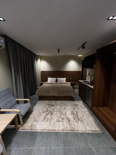 Butterfly Luxury Studios B-1