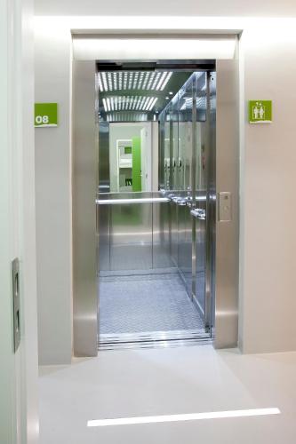 Sant Jordi Hostels Gracia