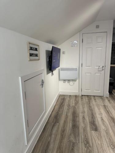 Gambar di galeri bagi Central Sheffield studio di Neepsend