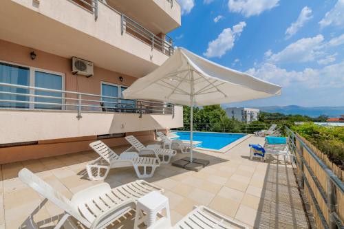 Apartments Lo Seaview Haven