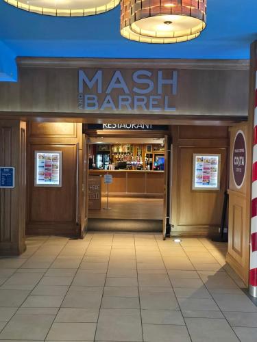 a mall entrance with a mash bar in a building at Haven Burnham on sea 16 Elm Grove in Burnham on Sea