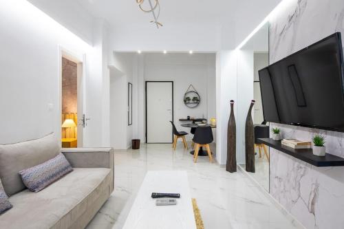 Artistic Stay in the Heart of Athens