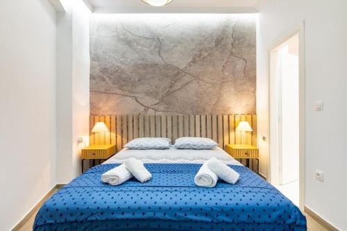 Artistic Stay in the Heart of Athens