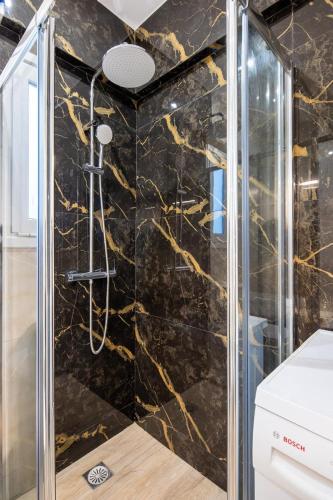 Artistic Stay in the Heart of Athens