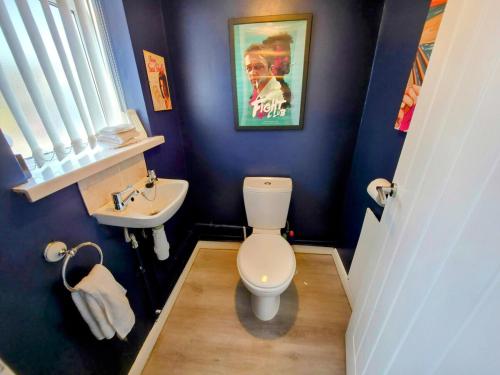 Stylish, Modern Cardiff Home, Perfect for Groups and Families photo 41