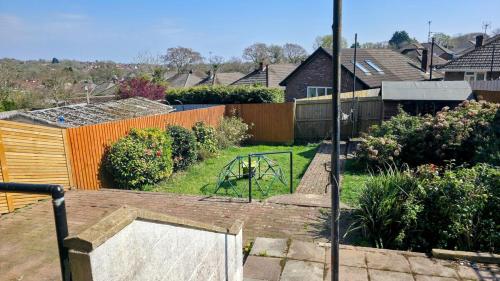 Stylish, Modern Cardiff Home, Perfect for Groups and Families photo 43