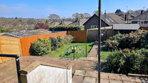 Stylish, Modern Cardiff Home, Perfect for Groups and Families photo 42