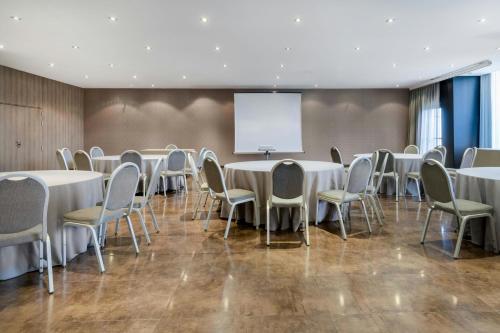 AC Hotel Madrid Feria by Marriott photo 45