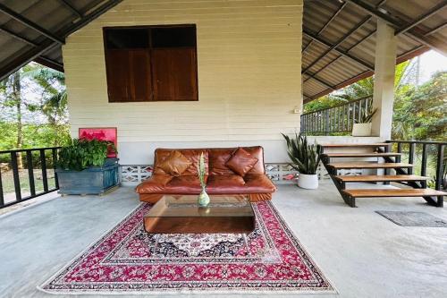 Balkoni atau teres di Baan Nai Bang