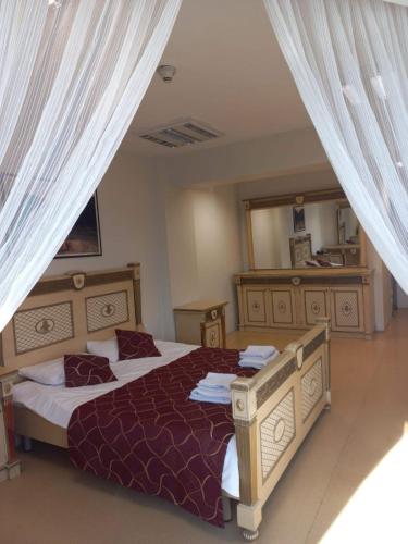 Katil atau katil-katil dalam bilik di körfez otel