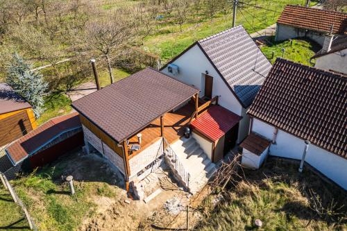 Budova, kde se prázdninový dům nachází