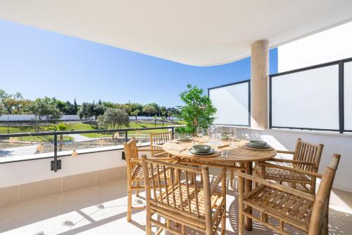 Deluxe Apartment with Terrace Estepona Aranya by AORA STAY