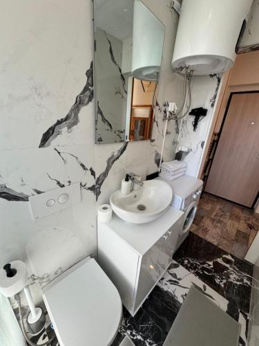 Un baño de Apartman Otoria