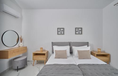 Galanakis luxury villa