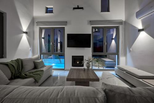Galanakis luxury villa